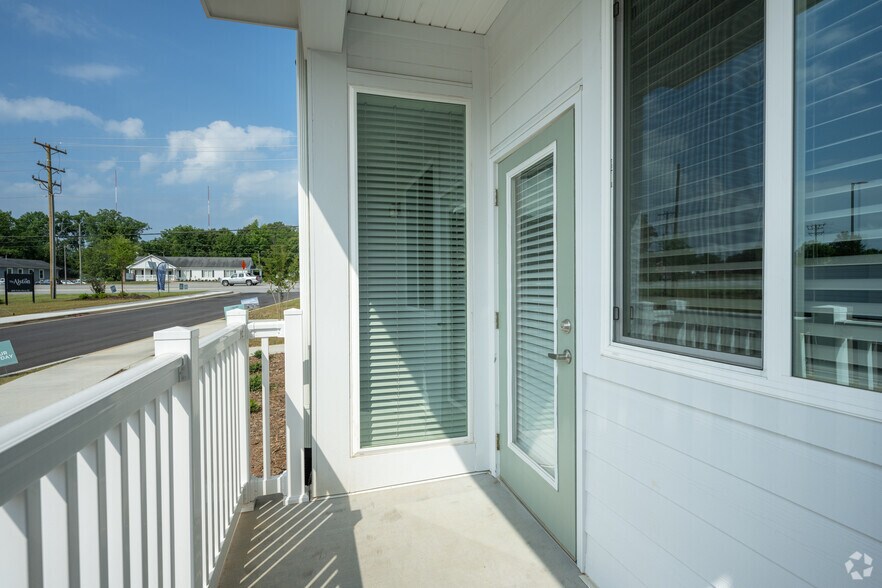 More Photos Of 6800 White Horse Rd, Greenville Apartments For Sale