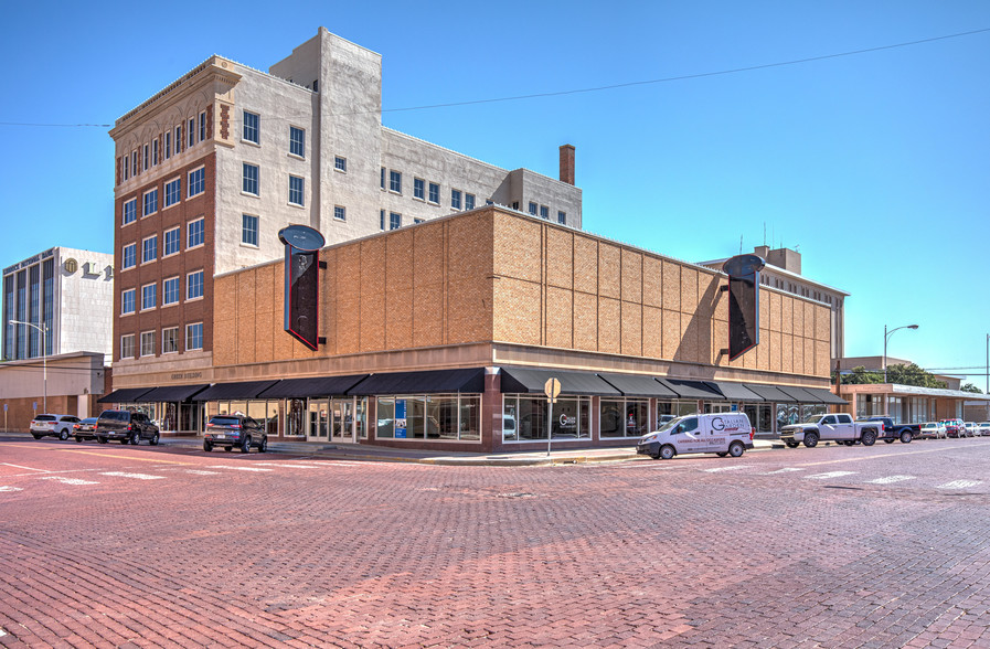 Primary Photo Of 1219 Avenue J, Lubbock General Retail For Sale