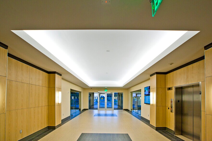 More Photos Of 2900 S Telephone Rd, Moore Office For Lease