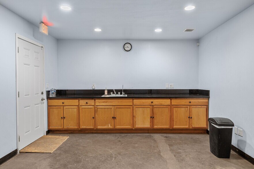 More Photos Of 2026 Chico Ave, El Monte Warehouse For Sale
