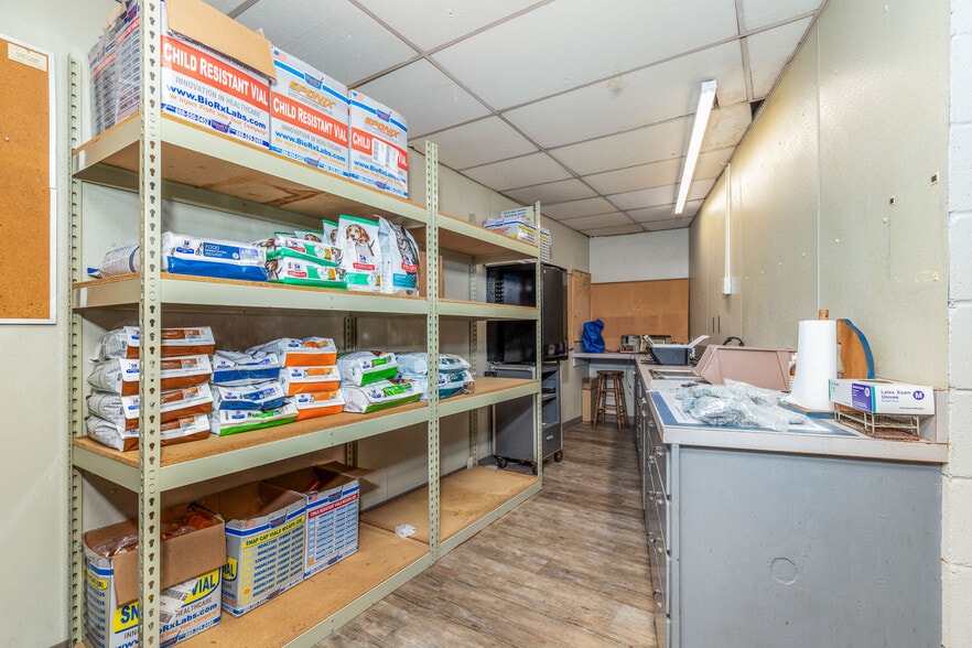 More Photos Of 1916 E St NW, Miami Medical For Sale