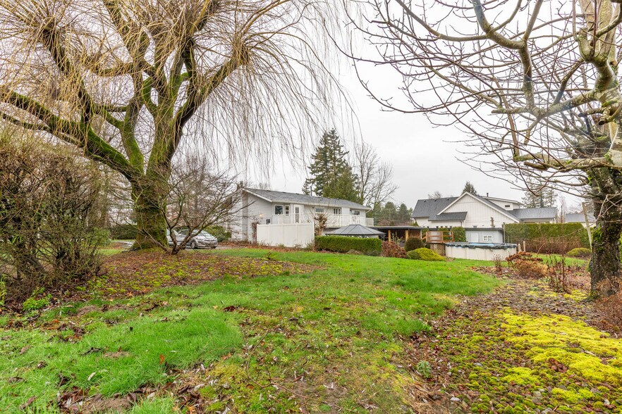 More Photos Of 3996 Eckert St, Chilliwack Land For Sale
