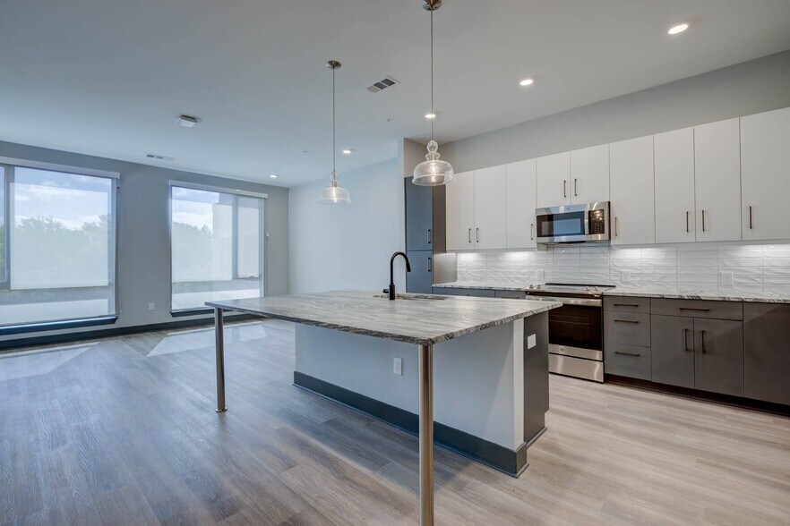 More Photos Of 352 S Walker St, Cary Apartments For Lease