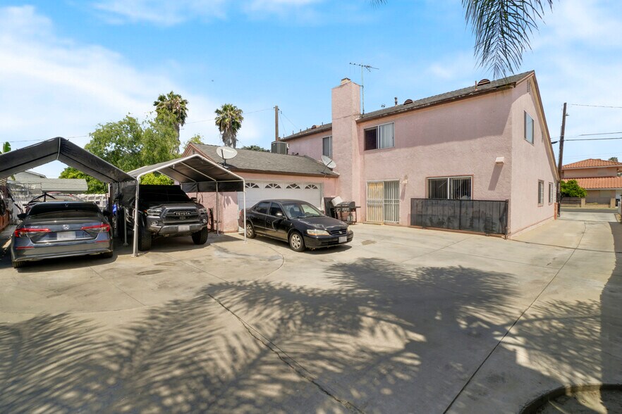 More Photos Of 8118 Alameda St, Downey Apartments For Sale