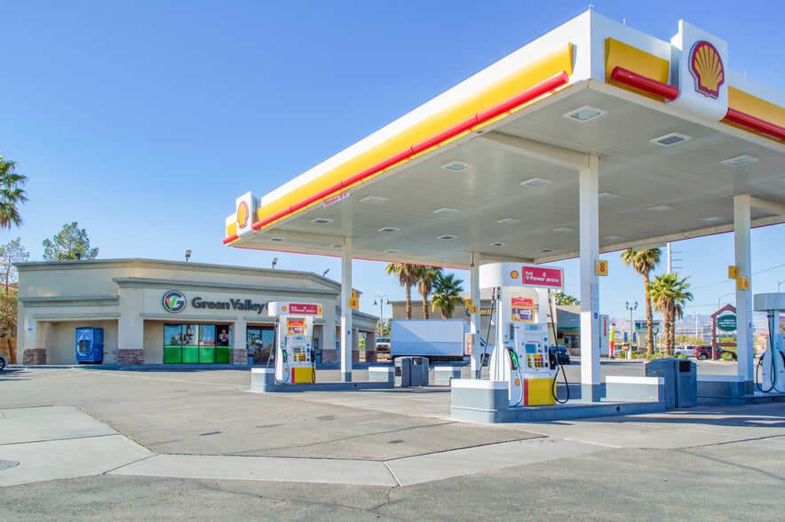 Primary Photo Of 8215 W Flamingo Rd, Las Vegas Freestanding For Sale