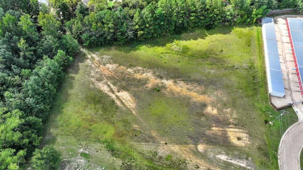 More Photos Of 0 Value Park Dr, Brandon Land For Sale