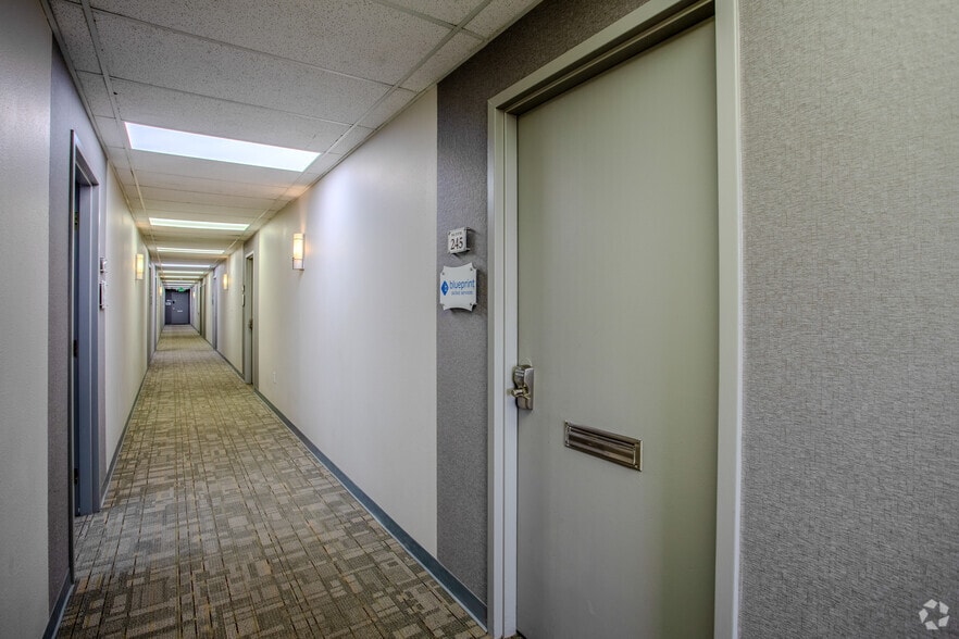 More Photos Of 3595 E Fountain Blvd, Colorado Springs Office Residential For Lease