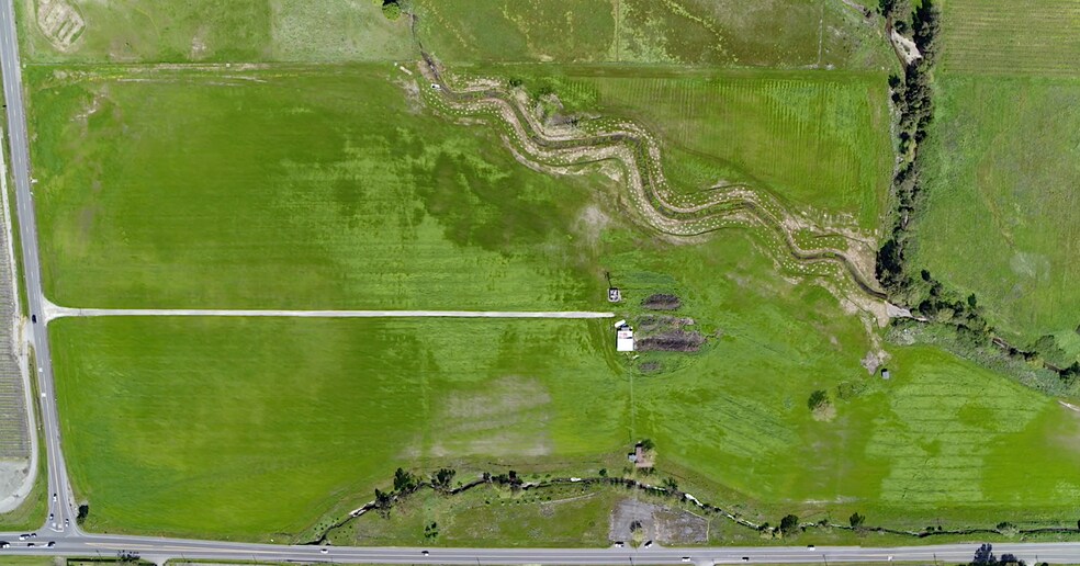 More Photos Of 5750 Stage Gulch Rd, Sonoma Land For Sale