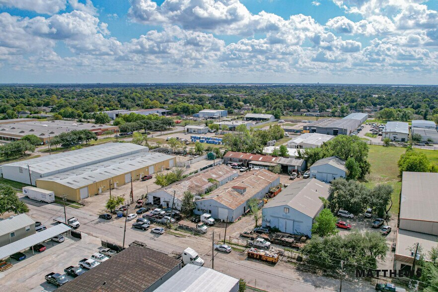 Primary Photo Of 6826 Lindbergh St, Houston Warehouse For Sale
