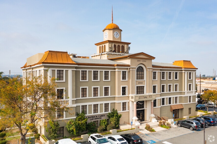 More Photos Of 18411 Crenshaw Blvd, Torrance Medical For Lease