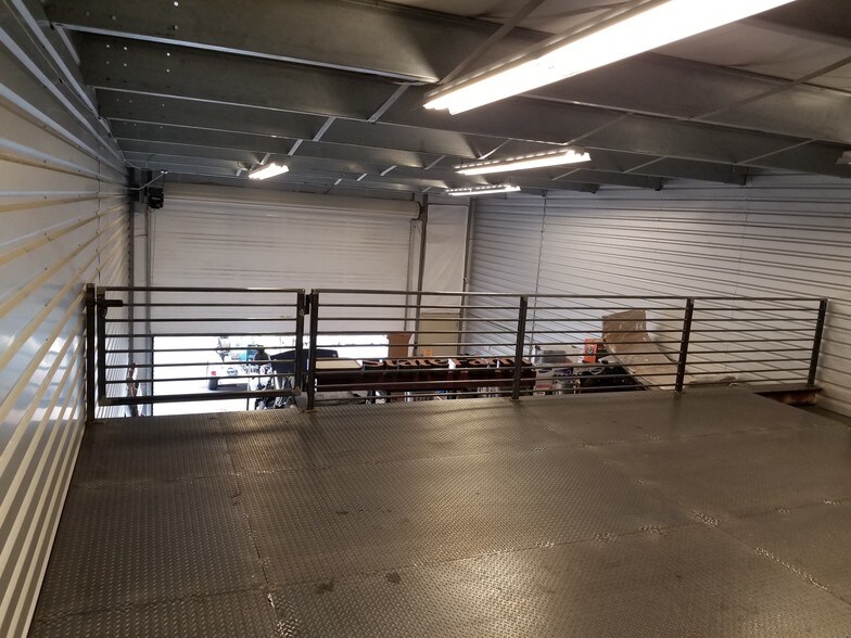 More Photos Of 9341 Commerce Center St, Highlands Ranch Warehouse For Sale