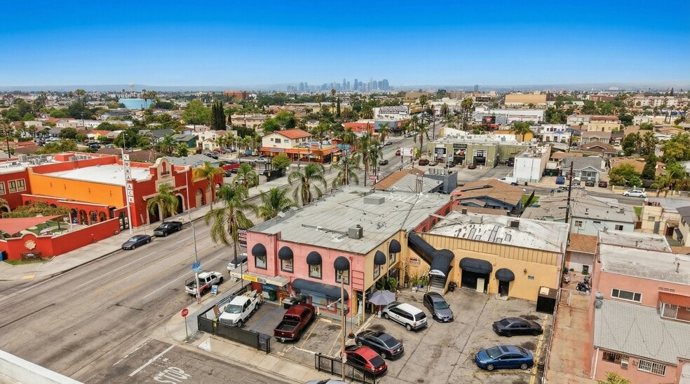 More Photos Of 7514 Pacific Blvd, Huntington Park Storefront Retail Office For Sale