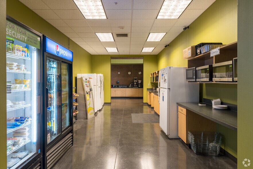 More Photos Of 12825 E Mirabeau Pky, Spokane Valley Research And Development For Lease