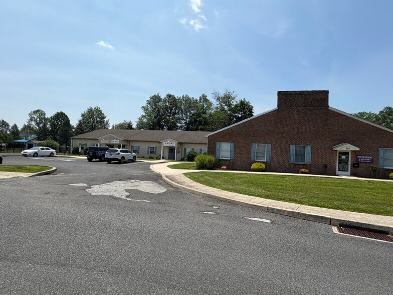 More Photos Of 134-136 Mill Rd, Quakertown Medical For Lease