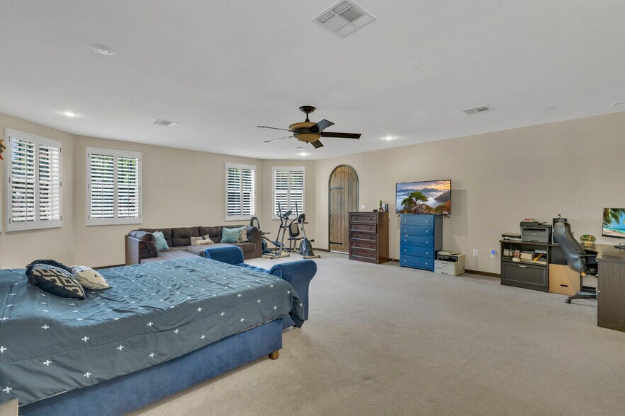 More Photos Of 636 Keagle Rd, Socorro Specialty For Sale