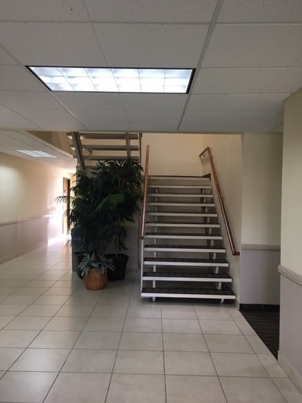 More Photos Of 340 Rosewood Ave, Camarillo Medical For Sale
