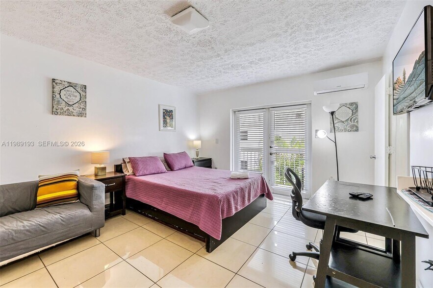 More Photos Of 12085 W Dixie Hwy, North Miami Multifamily For Sale