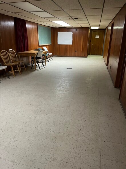 More Photos Of 365 Central Ct, Steubenville Religious Facility For Lease