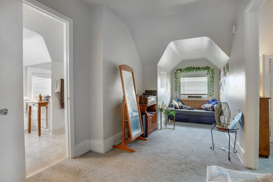 More Photos Of 1145 N Clarkson St, Denver Multifamily For Sale