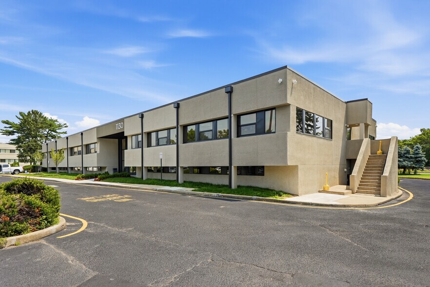 More Photos Of 1130 Hooper Ave, Toms River Office For Lease