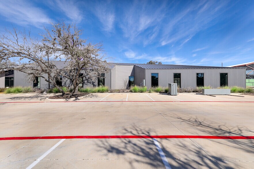 More Photos Of 17206 Blanco Rd, San Antonio Office For Sale