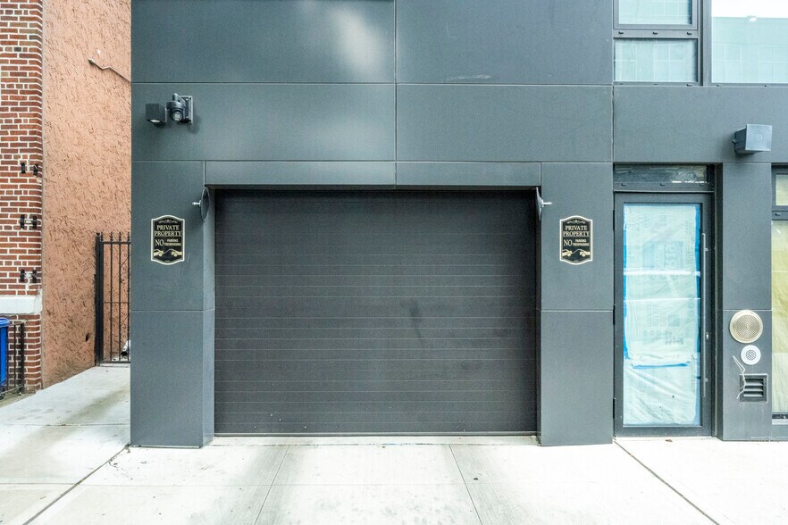 More Photos Of 2177 60th St, Brooklyn Office Residential For Lease