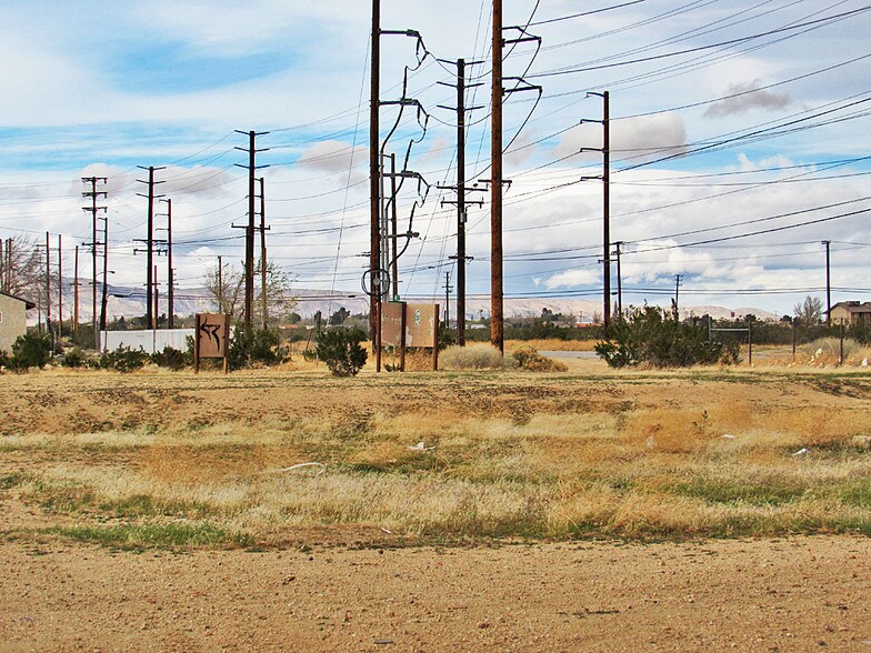 More Photos Of 0 Milton Dr, Mojave Land For Sale