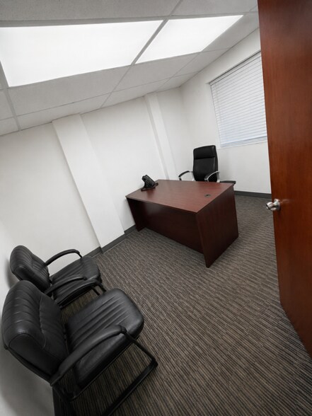 More Photos Of 230 Hilton Ave, Hempstead Medical For Sale