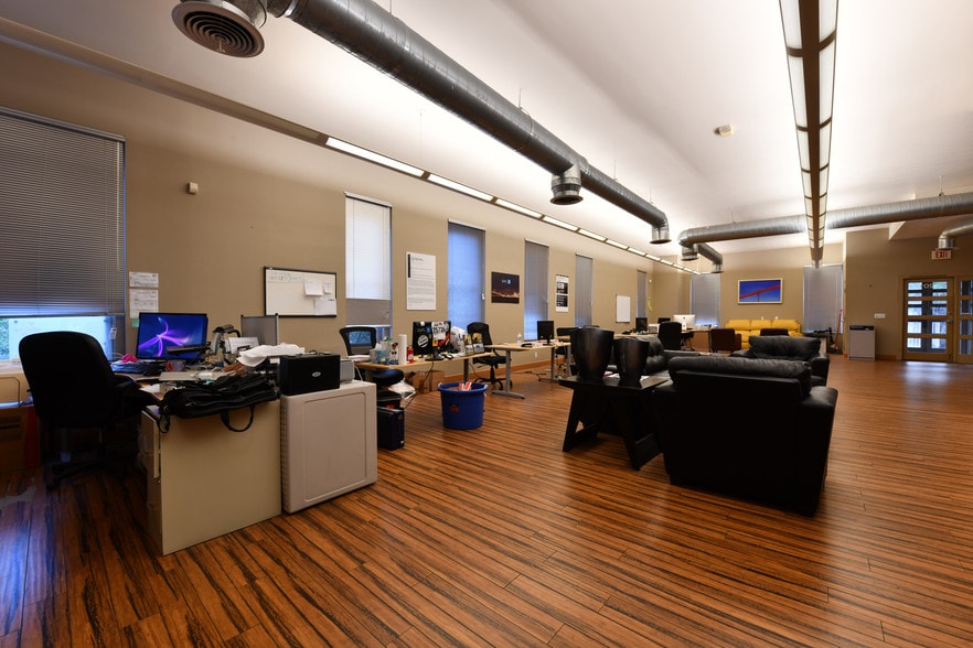 More Photos Of 401 S Mill Ave, Tempe Loft Creative Space For Sale