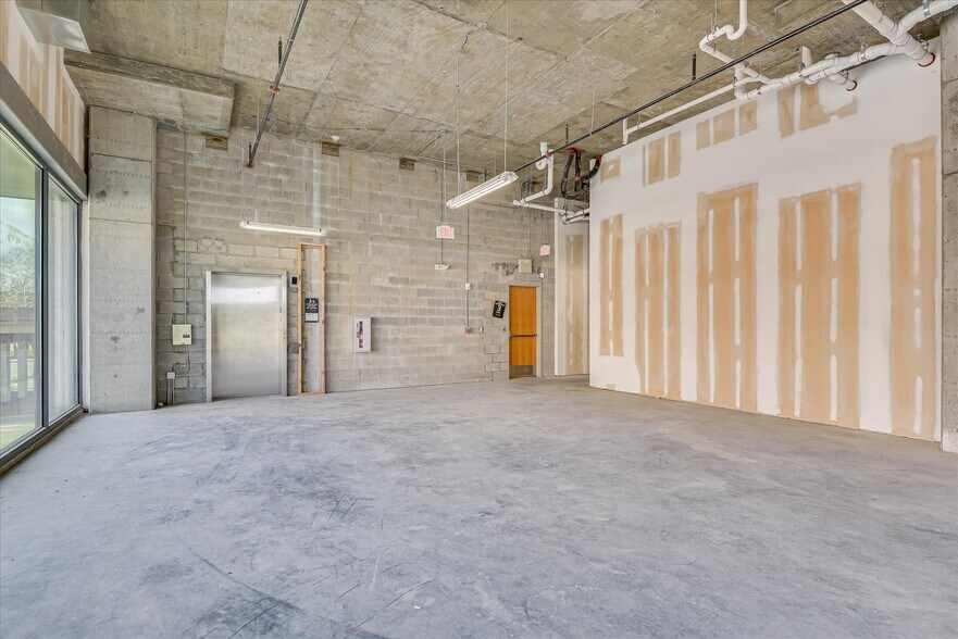 More Photos Of 111 Railroad Ave, North Augusta Apartments For Sale