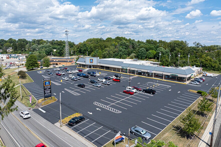 More Photos Of 5239-5255 Brownsville Rd, Pittsburgh Unknown For Lease