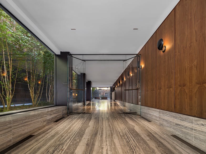 More Photos Of 1140 3rd Ave, New York Apartments For Lease