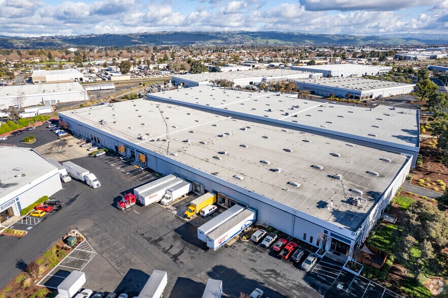 More Photos Of 3391-3399 Arden Rd, Hayward Warehouse For Lease