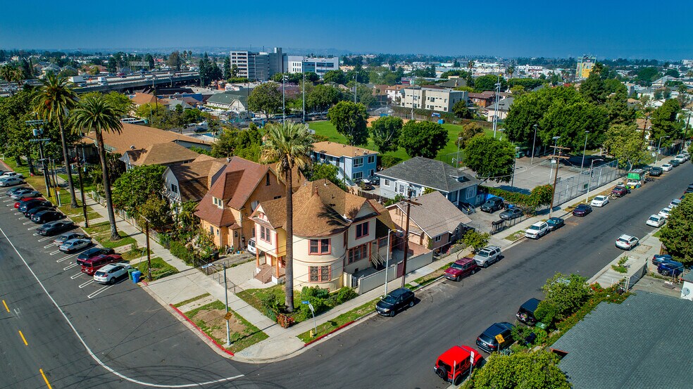 More Photos Of 1703 Toberman St, Los Angeles Apartments For Sale