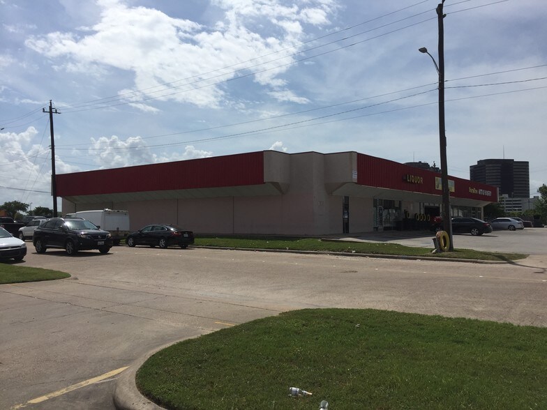 More Photos Of 6703 Marinette Dr, Houston Freestanding For Lease