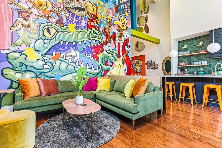 More Photos Of 1726-1730 Clio St, New Orleans Hotel For Sale