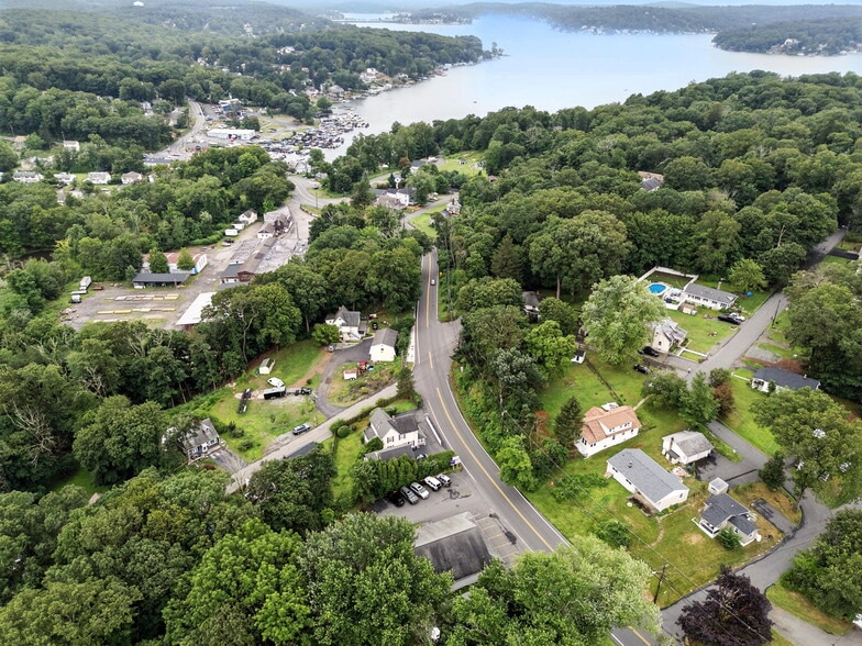More Photos Of 260 Espanong Rd, Lake Hopatcong Restaurant For Sale