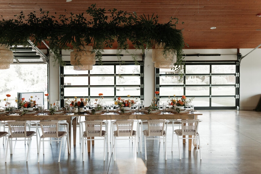 More Photos Of 10660 SW Youngberg Hill Rd, Mcminnville Hotel For Sale