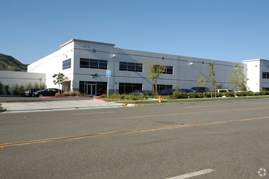 More Photos Of 28732 Witherspoon Pky, Valencia Manufacturing For Lease
