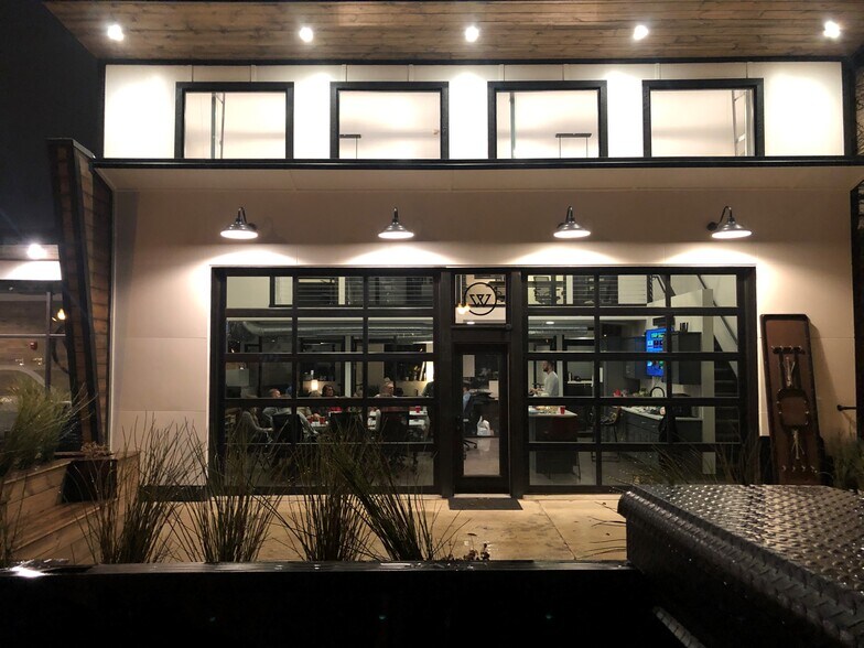 More Photos Of 206 N Main St, Wheaton Storefront Retail Office For Sale
