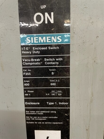 More Photos Of 175 Commerce Dr, Chatsworth Industrial For Lease