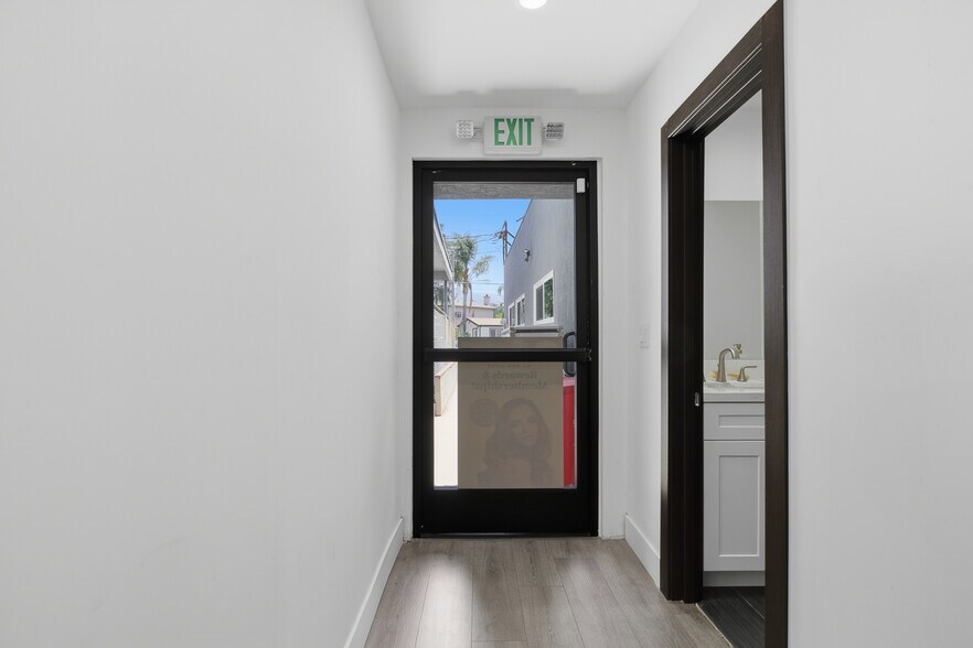 More Photos Of 2020 N Glenoaks Blvd, Burbank Medical For Sale