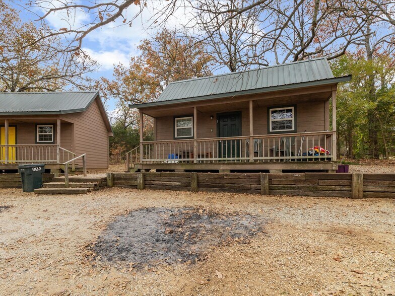 More Photos Of 2131 Sioux Dr, Sulphur Multifamily For Sale