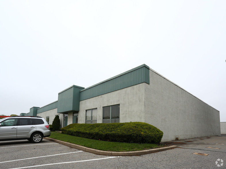 Primary Photo Of 855 Industrial Hwy, Cinnaminson Light Manufacturing For Lease