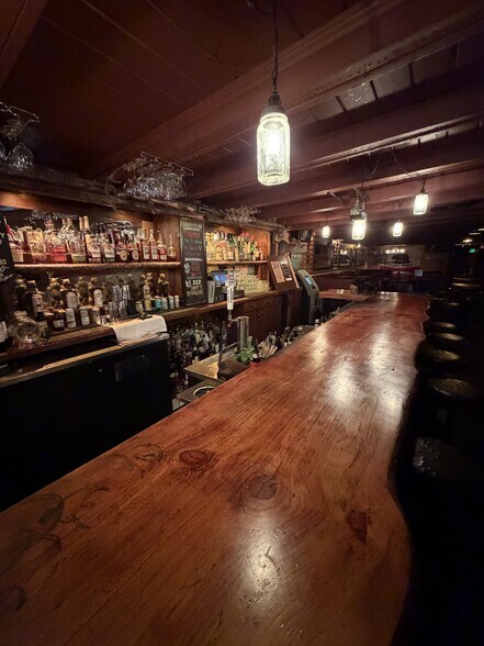 Primary Photo Of 3172 Los Feliz Blvd, Los Angeles Bar For Sale