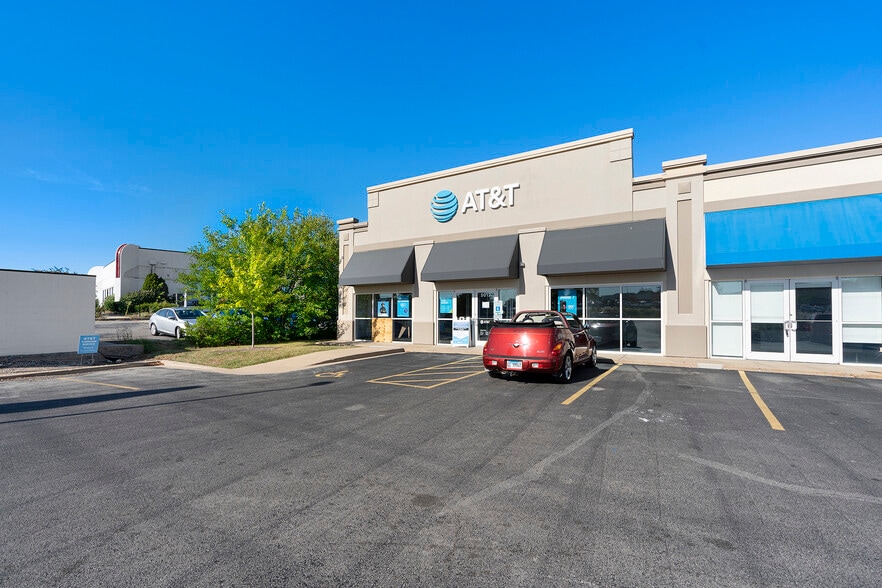 More Photos Of 5001 N Big Hollow Rd, Peoria Unknown For Lease