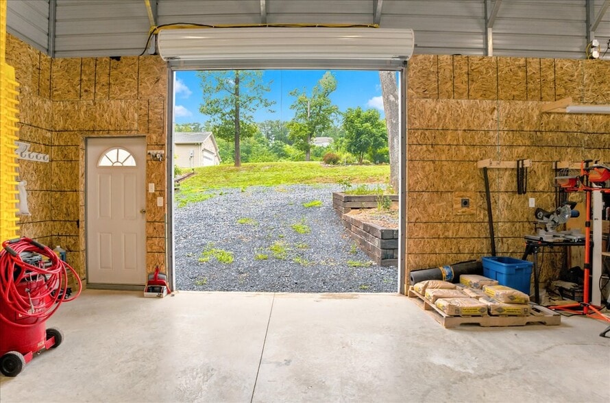 More Photos Of 1309 Redland Rd, Cross Junction Winery Vineyard For Sale