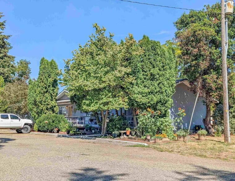 More Photos Of 600 Loucks Way, Brownsville Apartments For Sale