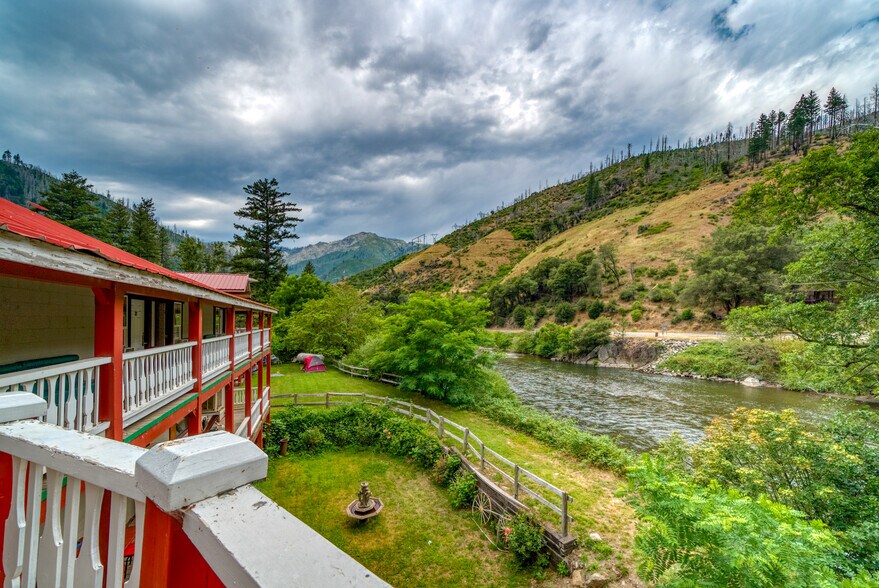 More Photos Of 14785 Belden Town rd, Belden Hotel For Sale