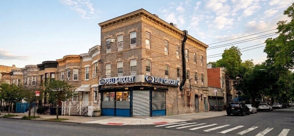 More Photos Of 576 Ridgewood Ave, Brooklyn Storefront Retail Residential For Lease